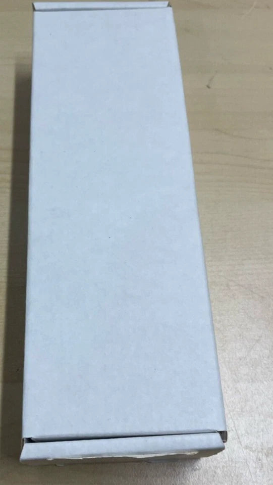 Waters Symmetry C8 5um 300umX 25 mm Columm Acquity UPLC M-Class 1860007536