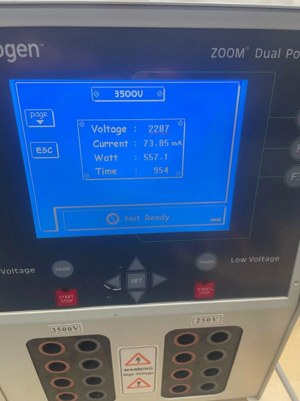 Invitrogen ZOOM ZP10001 Dual Power Supply, HV Max 3500V 10mA, LV Max 250V 800mA