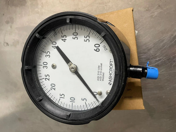 Ashcroft 4 1/2" Duragauge Solid Front 0-60 PSI, 1279SS Connection 1/4 npt lower
